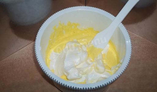 торт чемодан