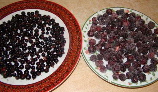 торт птичье молоко с яблочным пюре