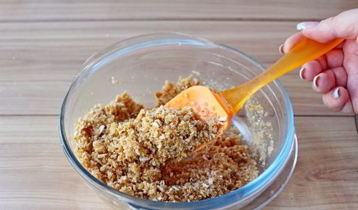 торт с бананом и сливочным кремом