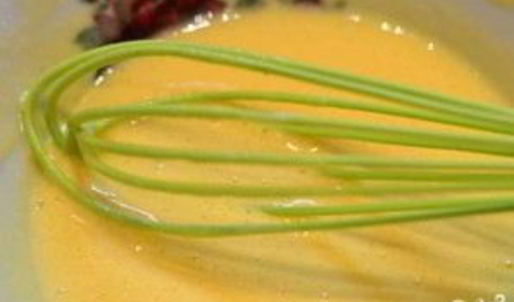 торт ягодная корзина