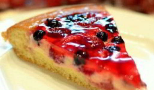 торт ягодная корзина