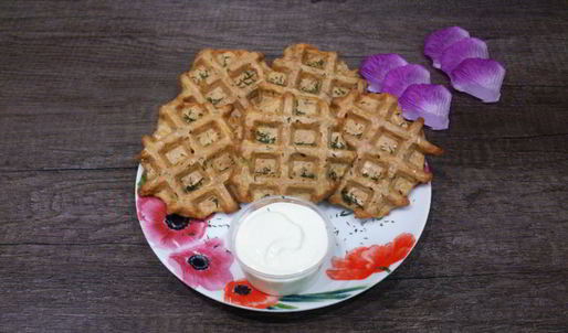 картофельные вафли с зеленью