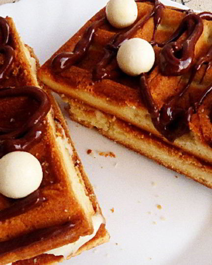 Рецепт песочных вафель с творожным кремом