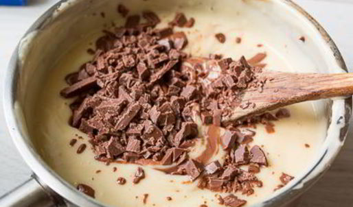 вафельные трубочки с заварным шоколадным кремом