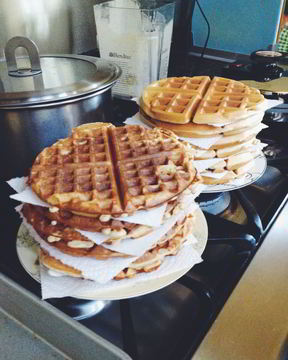 Вафли в электровафельнице