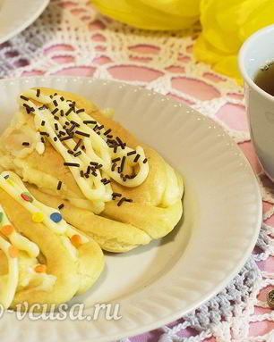 Домашние эклеры со сгущенкой