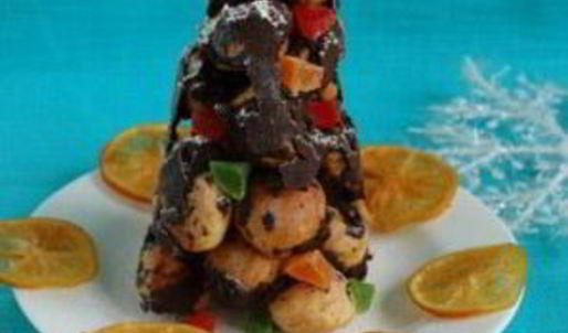 елочка из профитролей