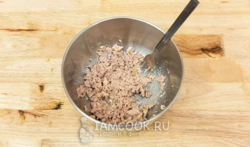 профитроли с печенью трески