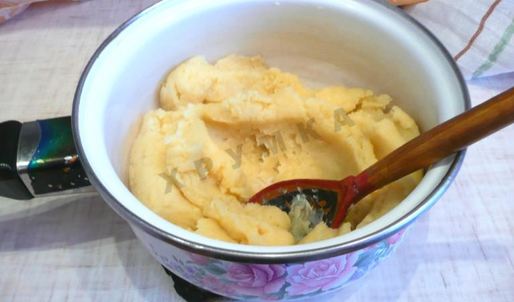 профитроли с заварным кремом