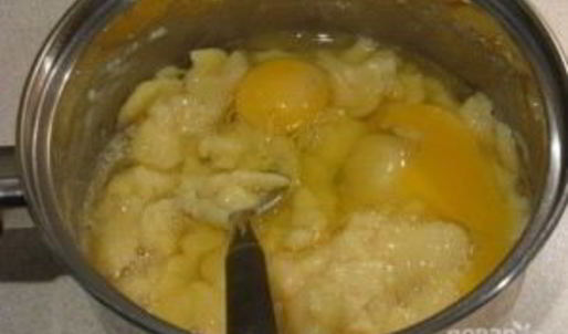 профитроли со сгущенкой