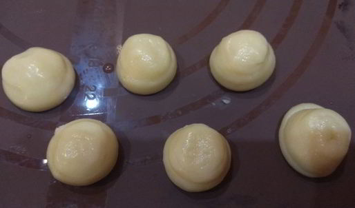 торт с профитролями