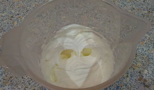 торт с профитролями