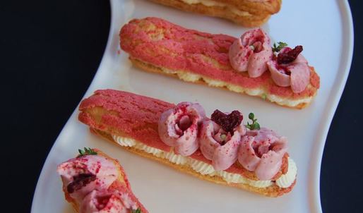 эклеры малиновая роза