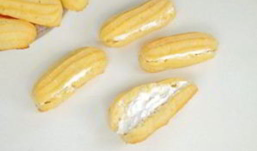 эклеры с белковым кремом