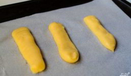 эклеры с шоколадным кремом