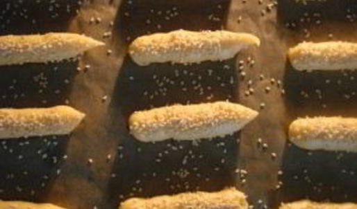 эклеры с сырной начинкой