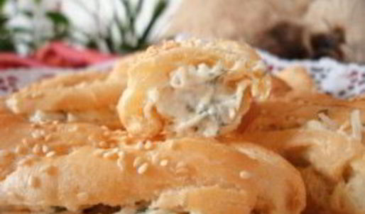 эклеры с сырной начинкой