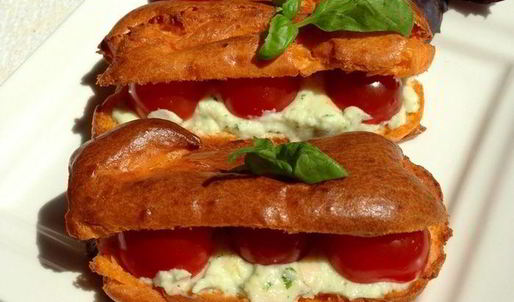 закусочные томатные эклеры с кремом из моцареллы