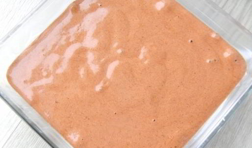 двухцветная запеканка с творогом и бананом