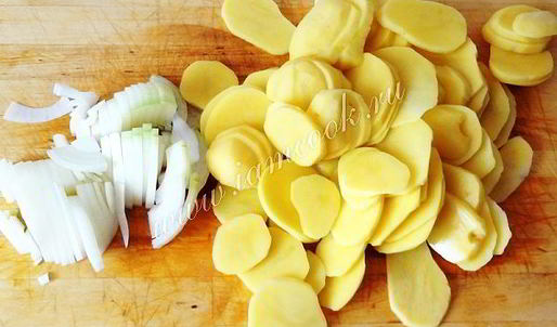 картофельная запеканка с горбушей