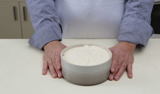 манная фруктовая запеканка с грушами и сливами