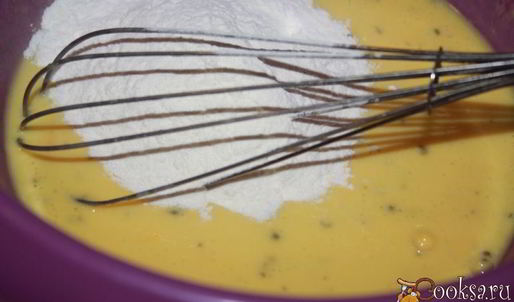 овощная запеканка с цветной капустой, сладким перцем и помидорами