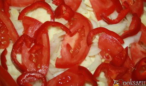 овощная запеканка с цветной капустой, сладким перцем и помидорами