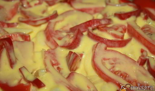 овощная запеканка с цветной капустой, сладким перцем и помидорами