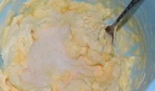 творожная запеканка с маком и яблоками