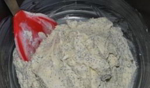 творожная запеканка с маком и яблоками