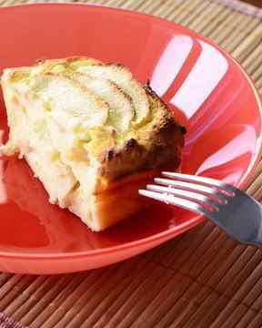 Творожная запеканка с яблоком