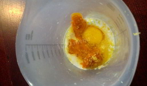 творожная запеканка с замороженными ягодами и тыквой