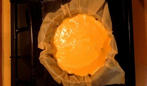 творожная запеканка с замороженными ягодами и тыквой