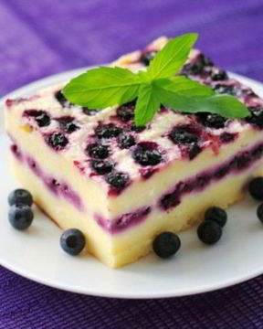 Творожная запеканка со смородиной