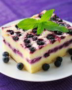 Творожная запеканка со смородиной