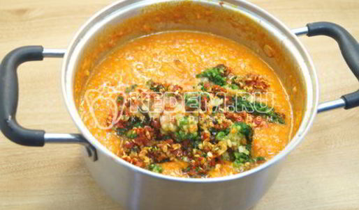 аджика на зиму с яблоками