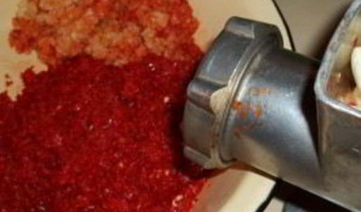 аджика с орехами