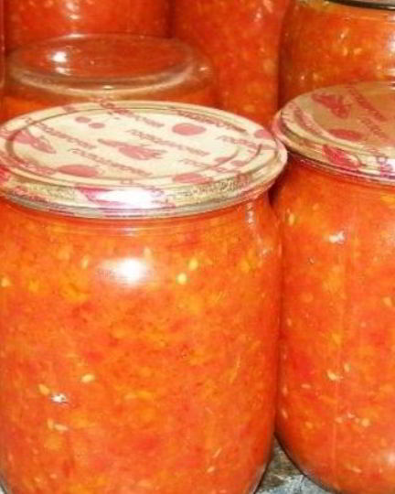Рецепт аджики с яблоками и помидорами