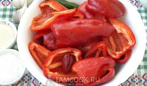 аджика сырая из красного перца