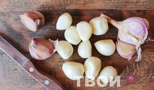 острая аджика из кабачков