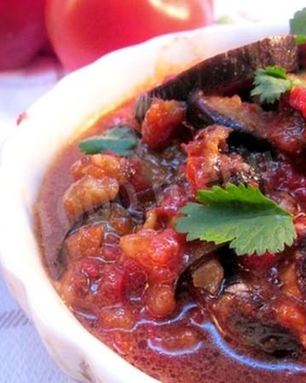 Острые кабачки в аджике