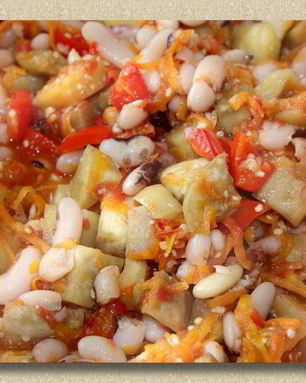 Баклажаны с фасолью