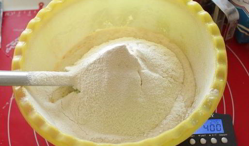 бухтели с абрикосовым джемом