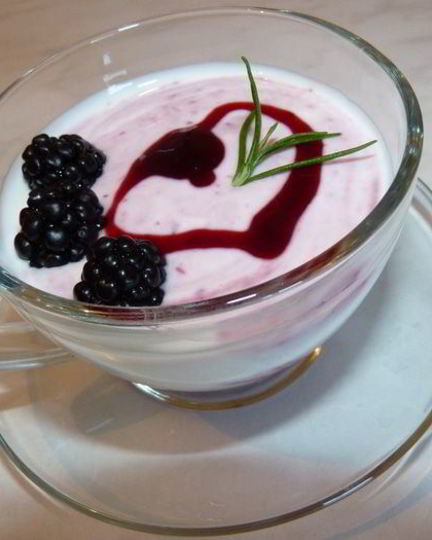 Рецепт десерта с ежевичным джемом