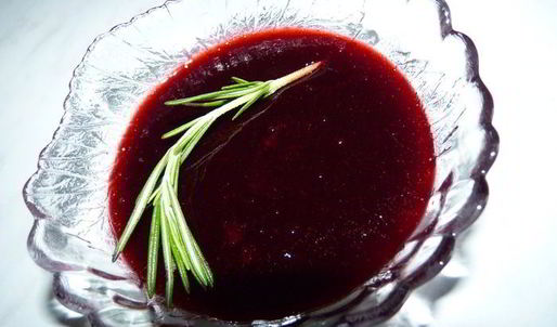 десерт с ежевичным джемом