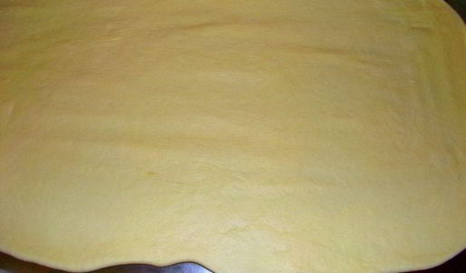 нежный рулет с джемом