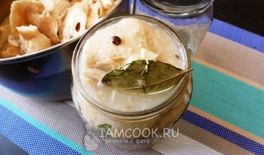 грузди на зиму в банках