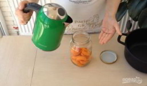 абрикосовый компот