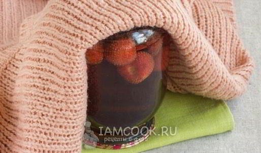 клубничный компот на зиму в литровых банках