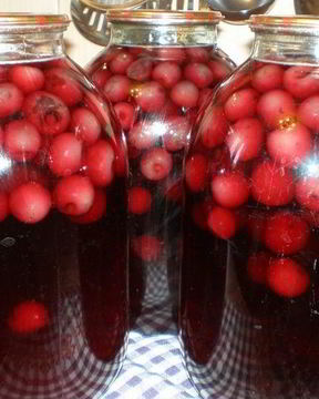 Компот из черешни с косточками на зиму